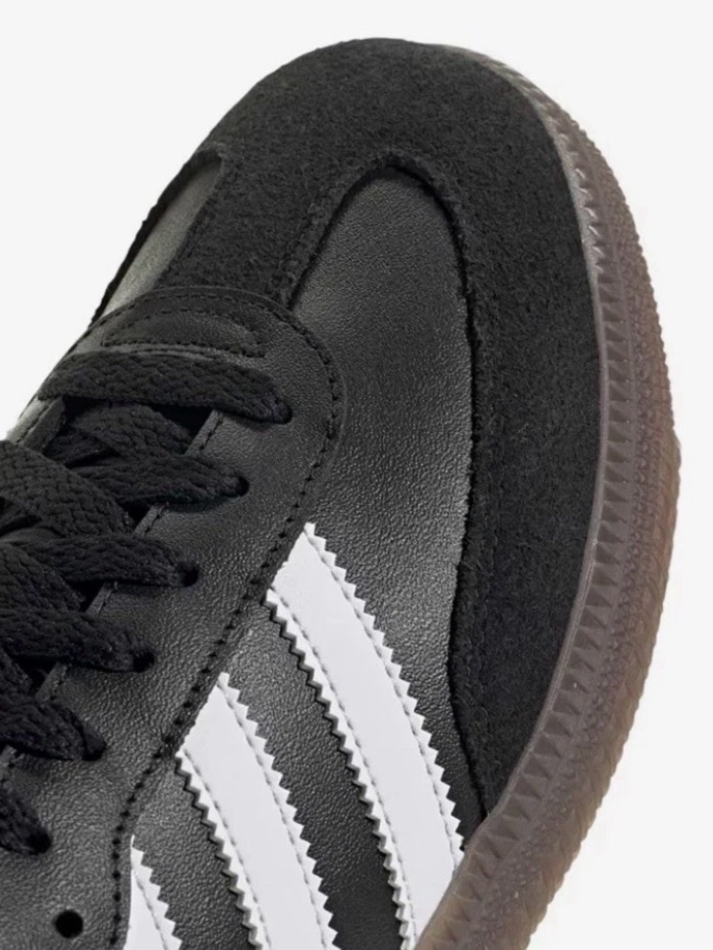 adidas Samba Sneakers in Black & White 9 - Picture 4 of 5